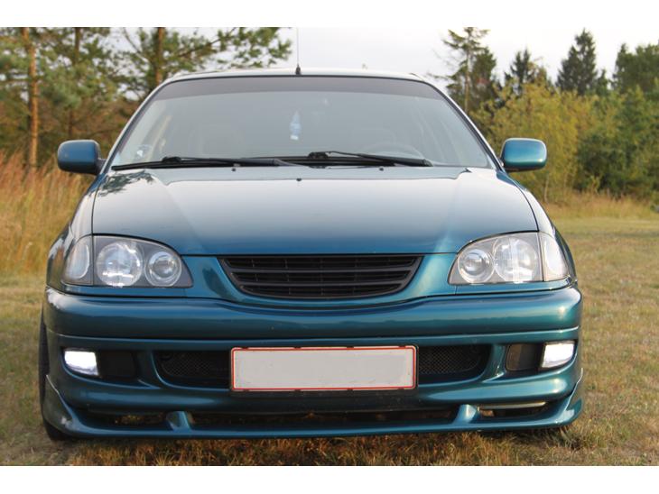 {{currentPhoto.altText}} billede {{currentPhoto.number}}