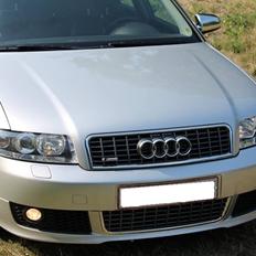 Audi A4 1.8T 163hk - S-line