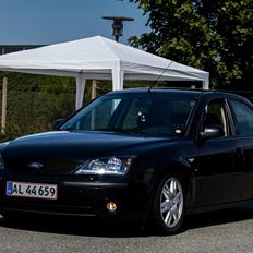 Ford Mondeo 2,5 V6 Trend
