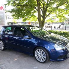 VW Golf V R32
