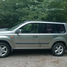 Nissan X-Trail 2.2 dCi Comfort