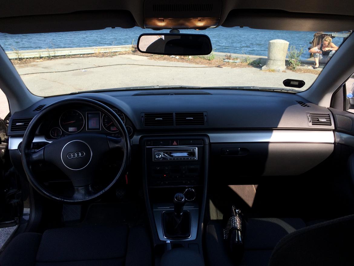 Audi A4 1,8T Limousine billede 11