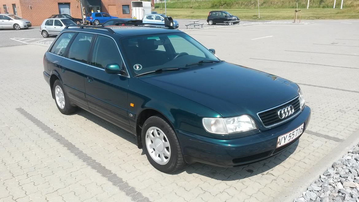 Audi A6 2.6 V6 billede 1