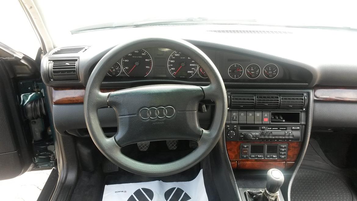 Audi A6 2.6 V6 billede 7