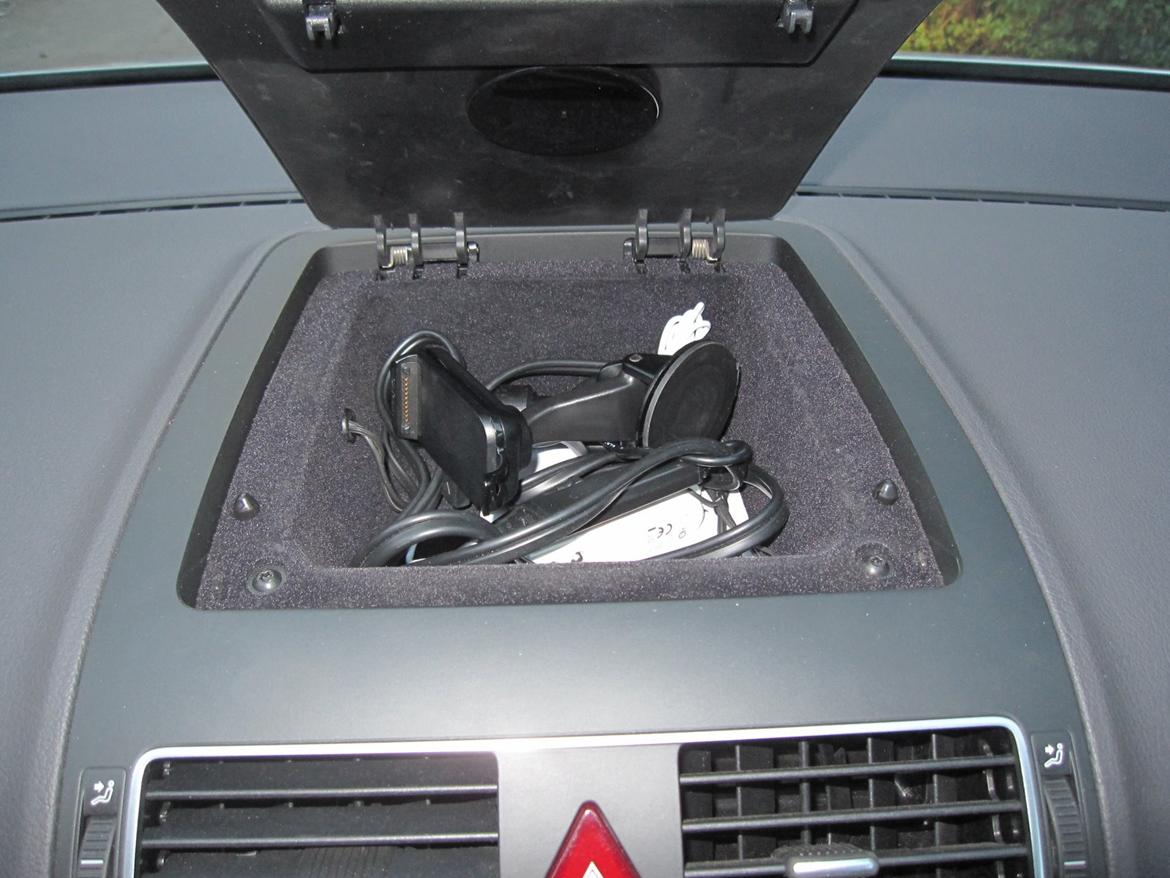 VW Touran Highline (MiniBussen) billede 13