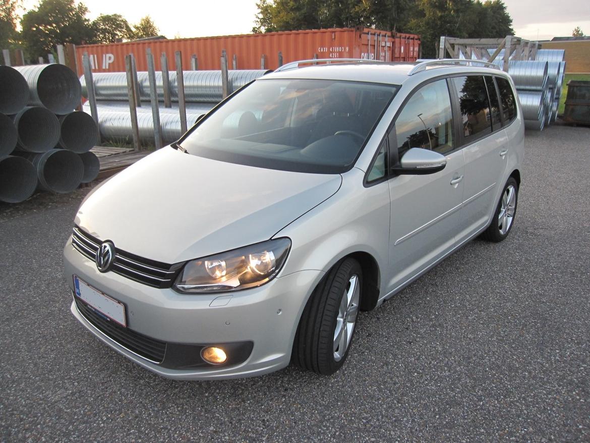 VW Touran Highline (MiniBussen) billede 18