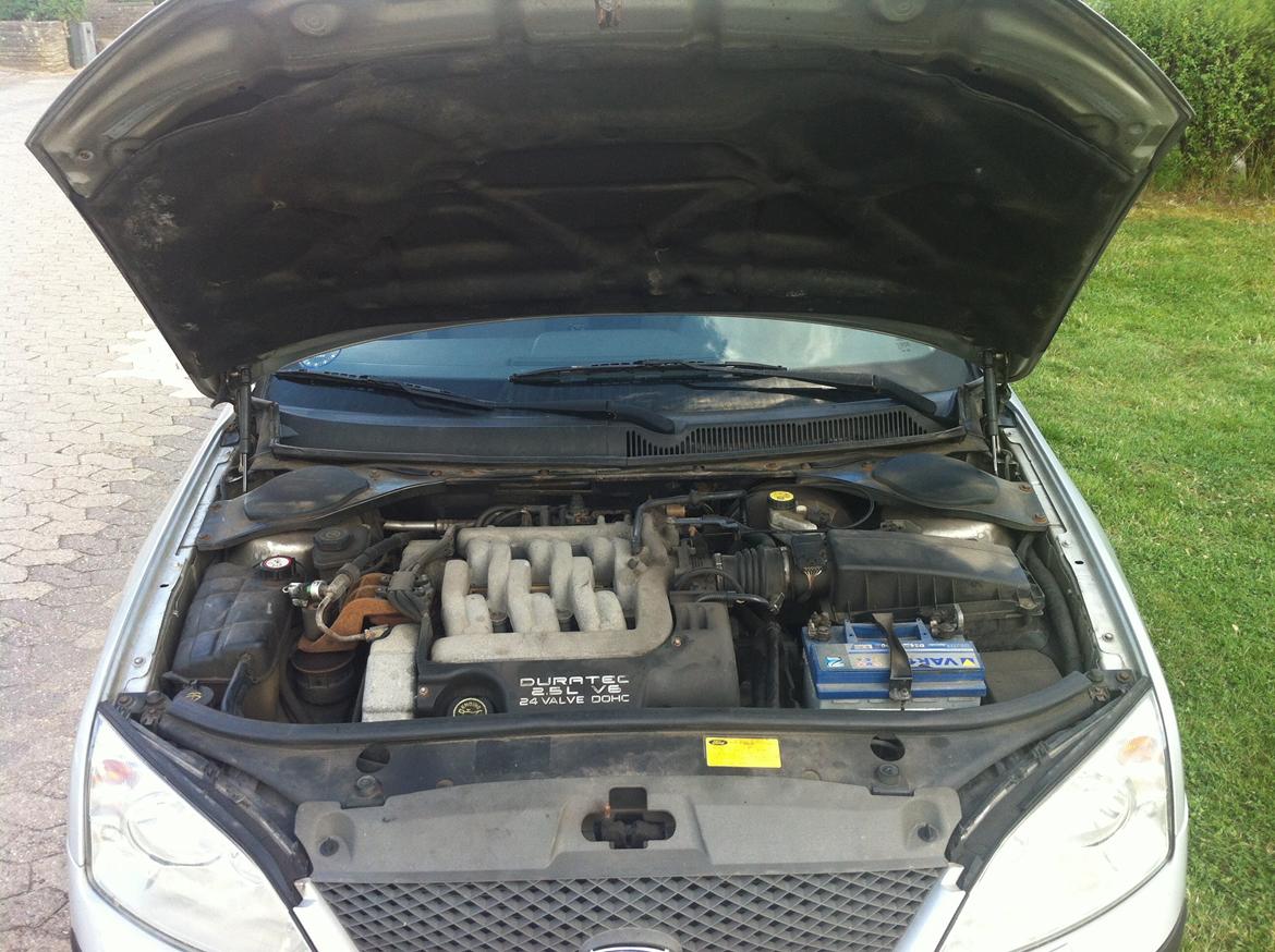 Ford Mondeo 2.5 V6 170 billede 20