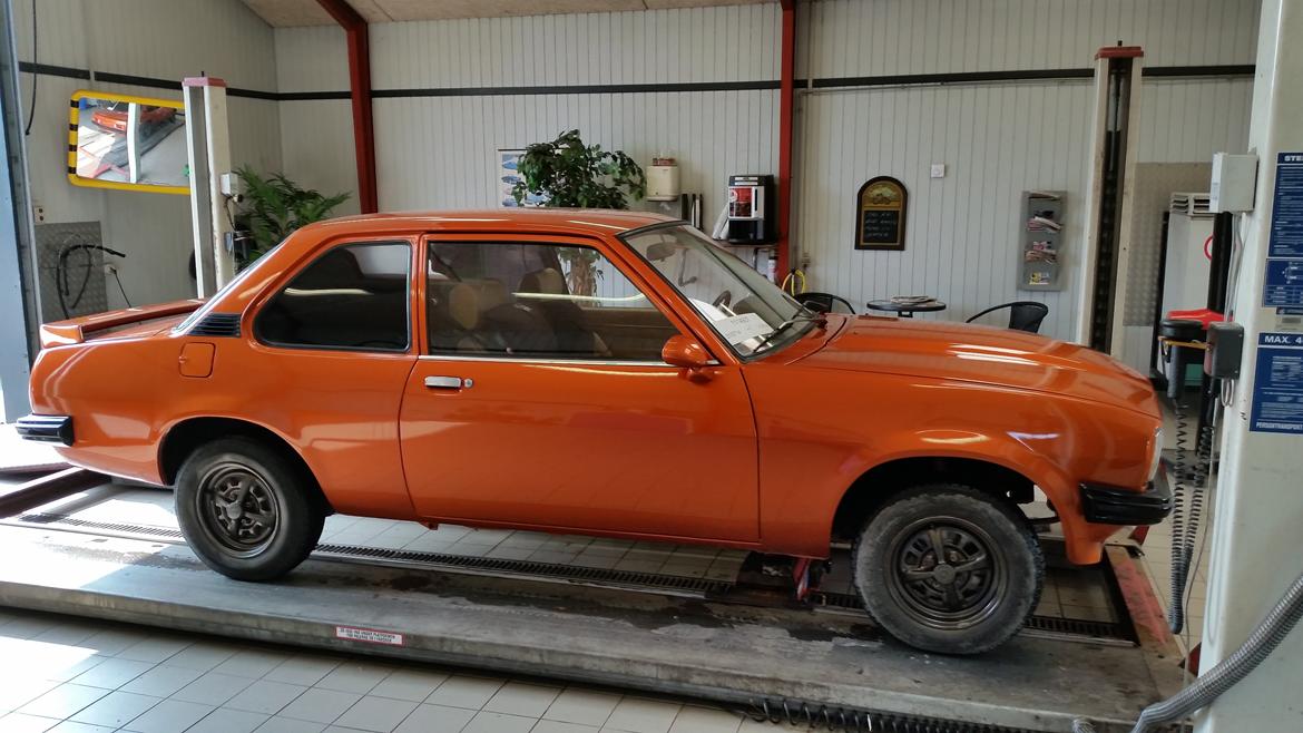 Opel Ascona B - Netop frisk nysynet billede 8