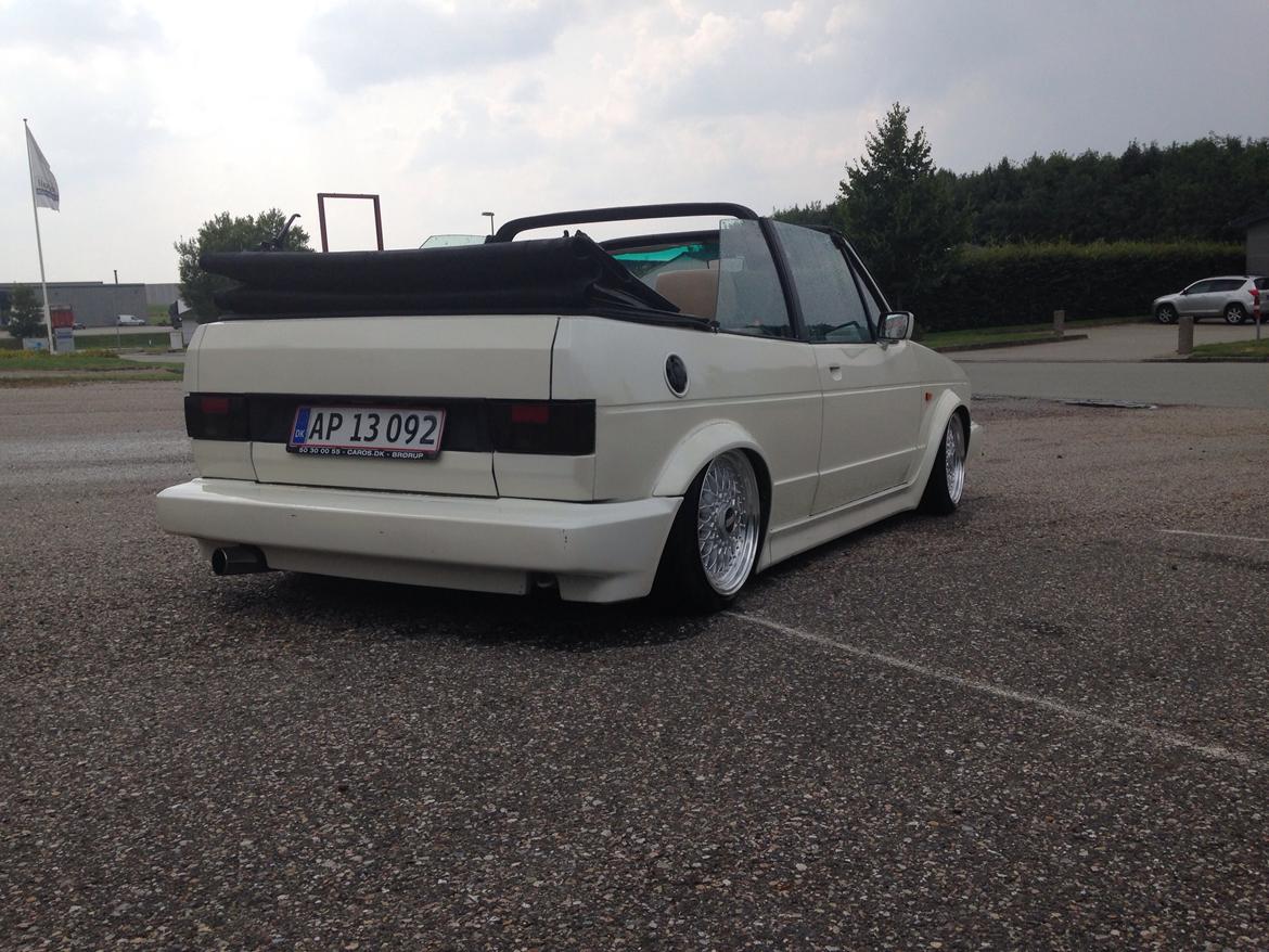 VW Golf mk1 cabriolet AIR-RIDE (SOLGT) billede 5