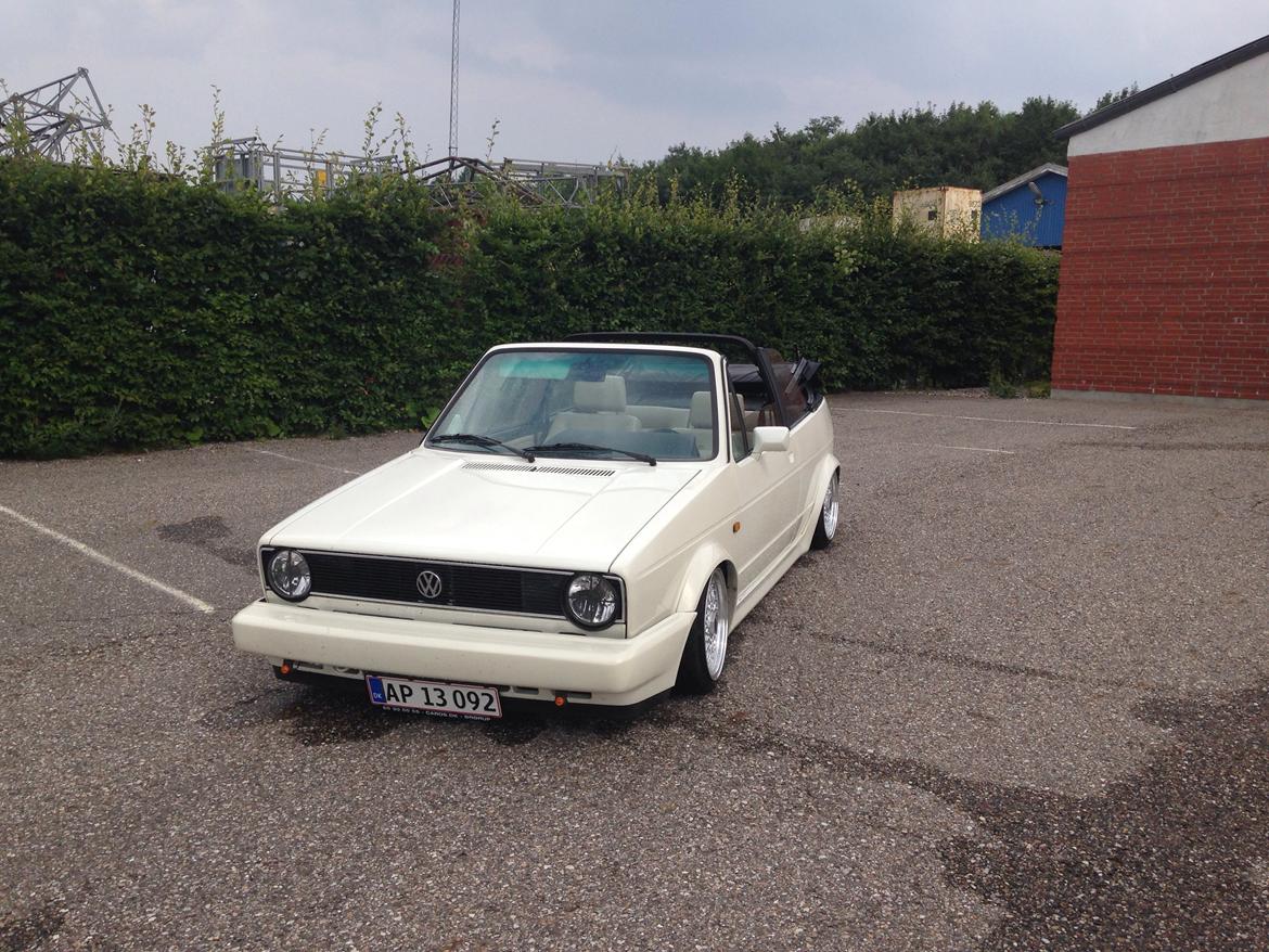 VW Golf mk1 cabriolet AIR-RIDE (SOLGT) billede 7