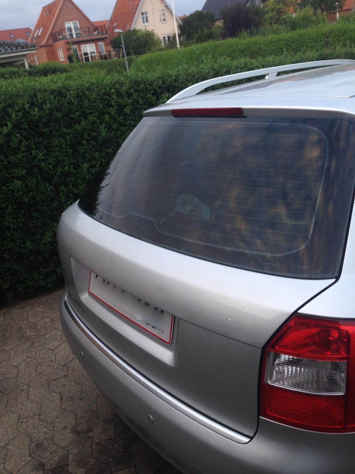 Audi A4 B6 - Så røg bagrude viskeren :) billede 18