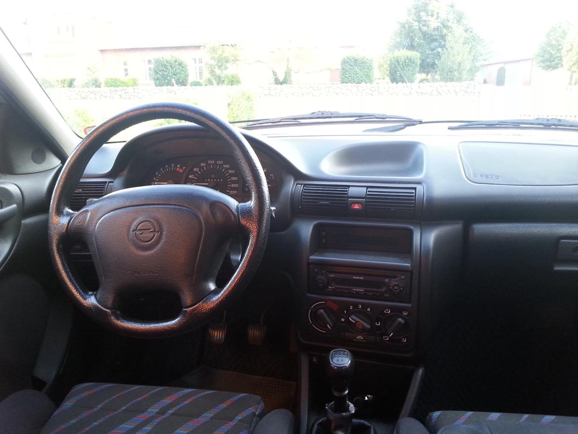 Opel Opel Astra F 1,8 16V Club St.car billede 7