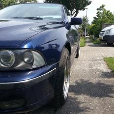 BMW E39 - 520i A