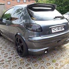 Peugeot 206 S16