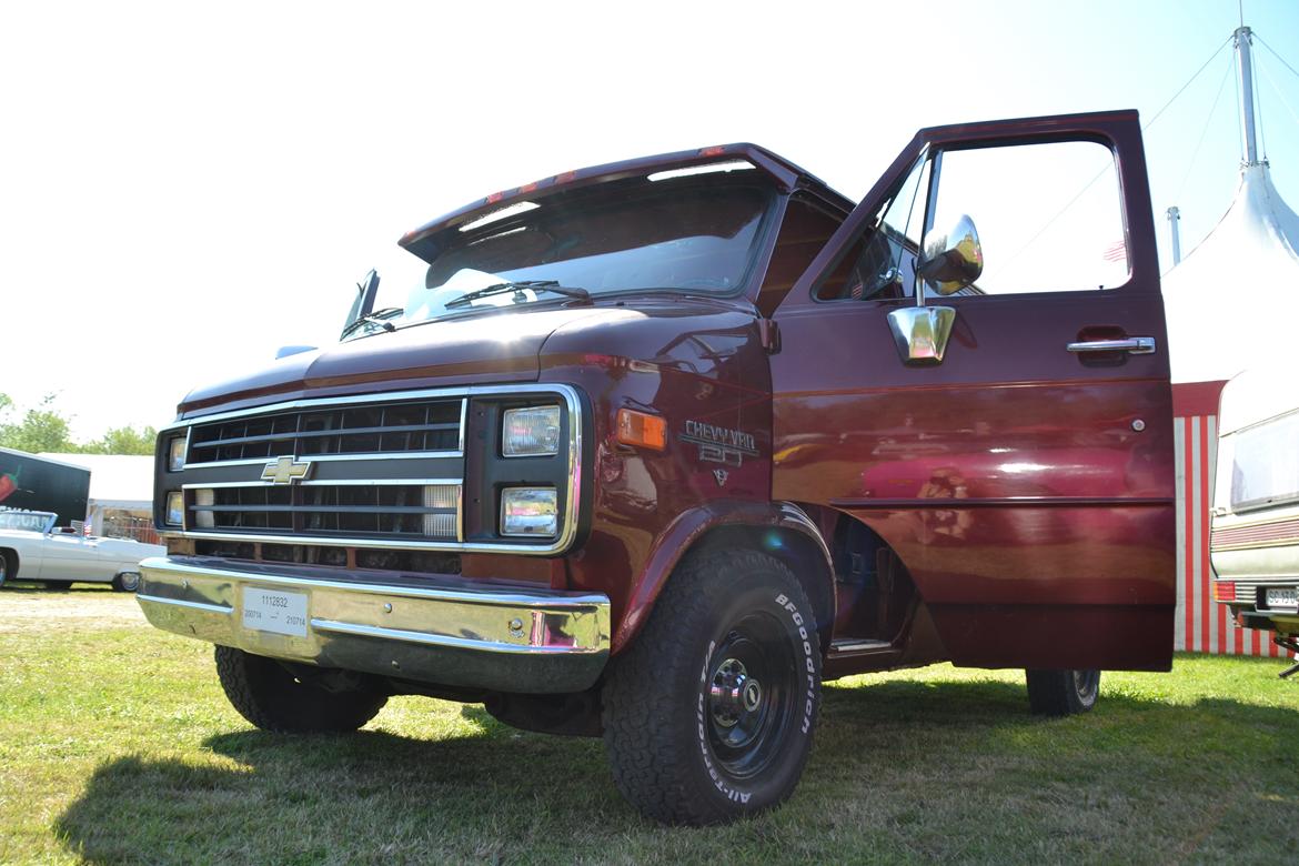 Chevrolet Chevy Van G 20 billede 1