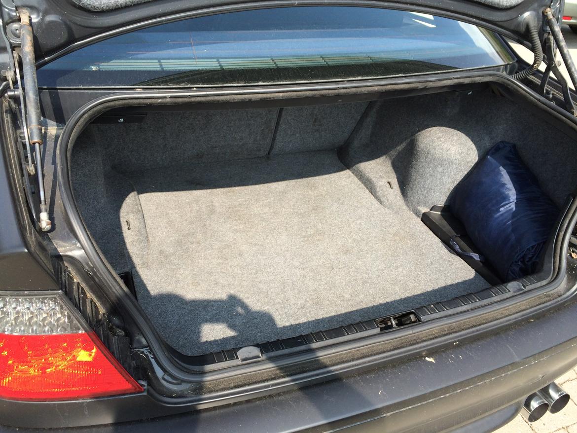 BMW 320 Ci 2.2 E46 "Black Edition" billede 24