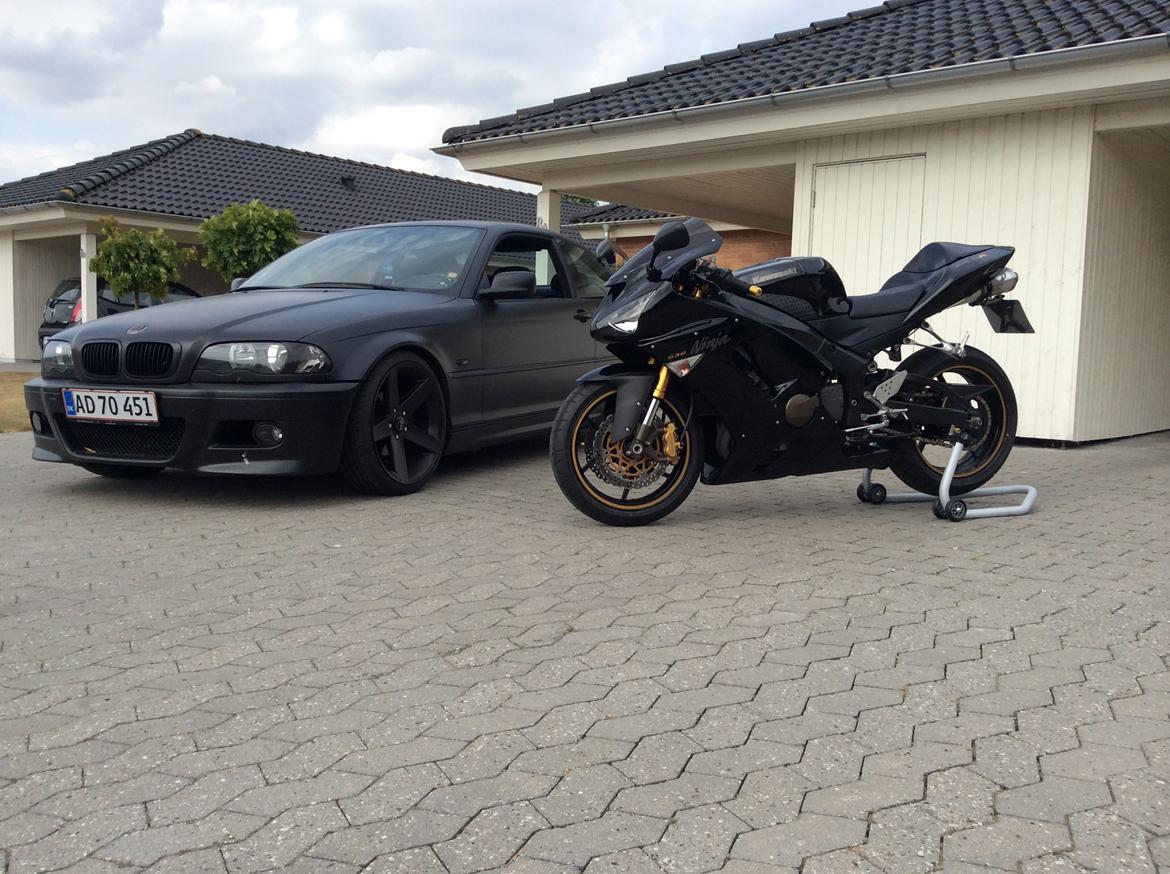 BMW 320 Ci 2.2 E46 "Black Edition" billede 28