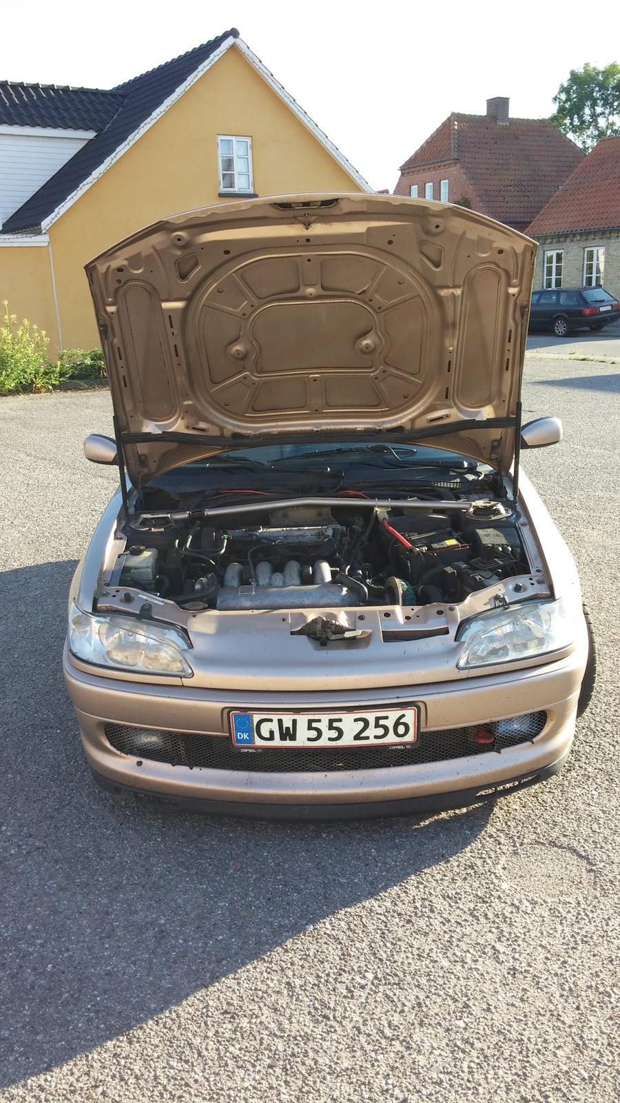 Peugeot 306 2,0 GTI billede 2