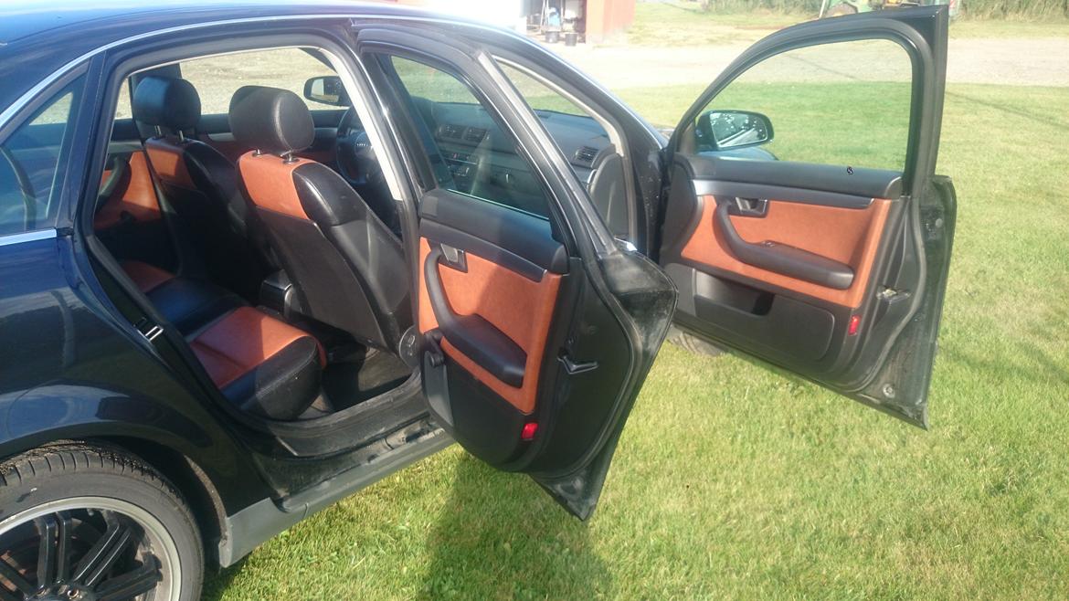 Audi A 4 limousine billede 11