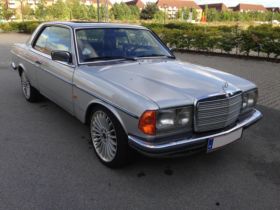 Mercedes Benz w123 230 CE billede 13