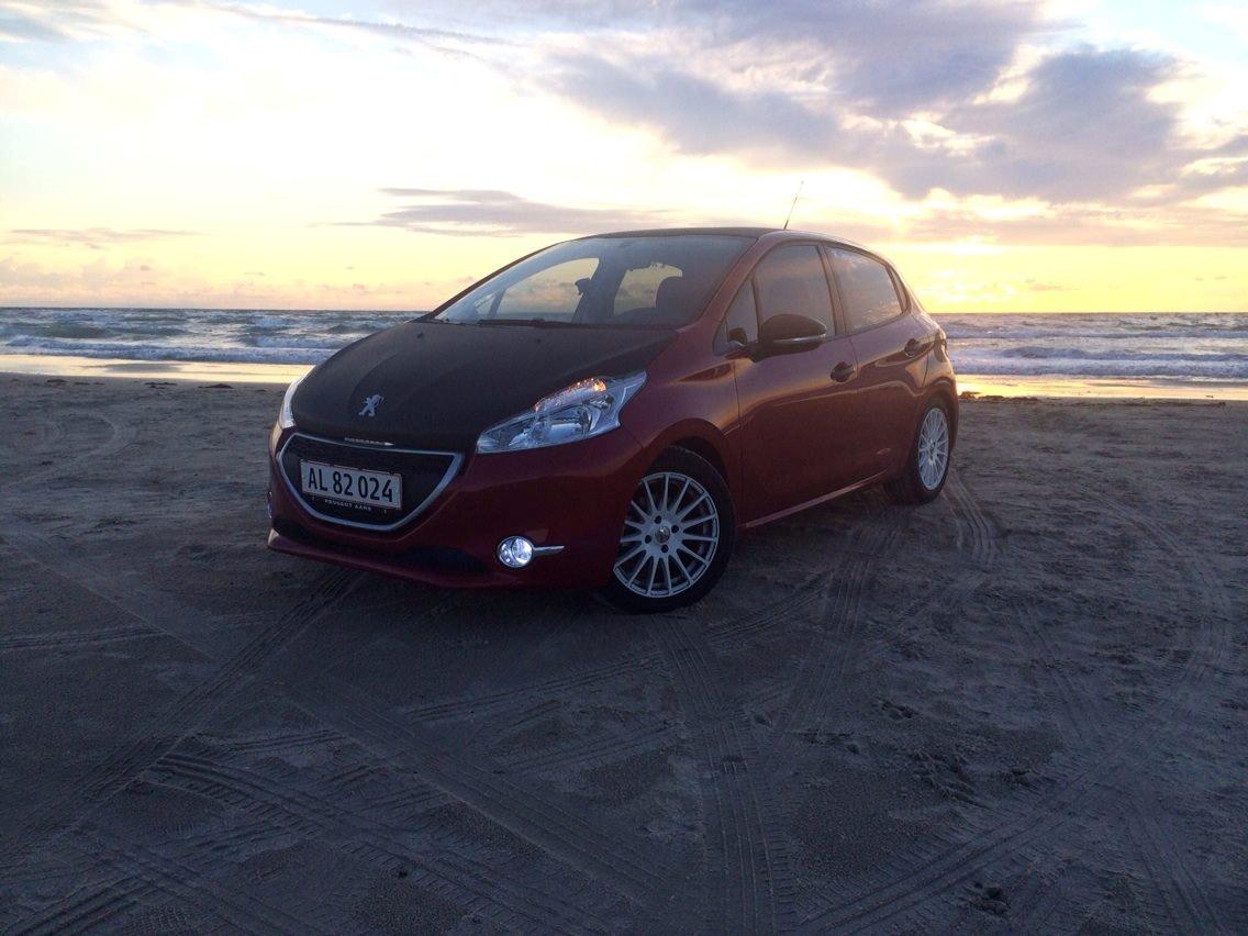 Peugeot 208 Motion Plus billede 1