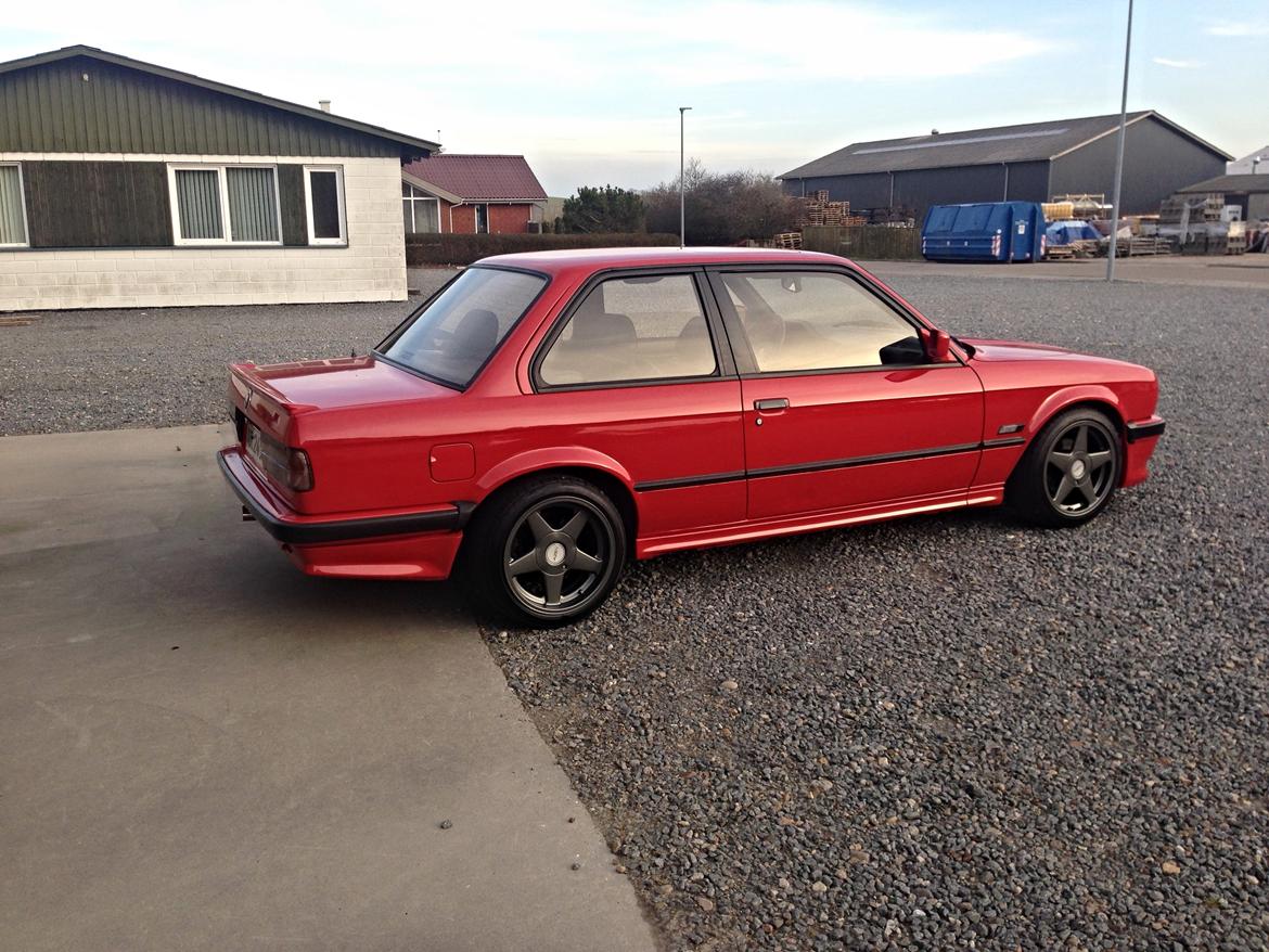 BMW E30 320T billede 5