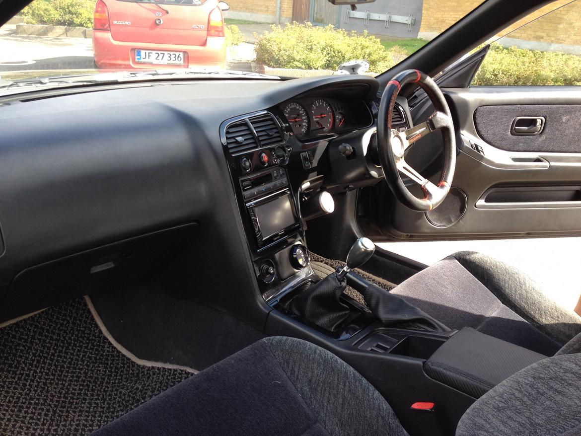 Nissan Skyline R33 GTS-T Born To Race SOLGT billede 10