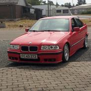 BMW e36 325i