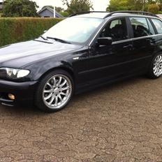 BMW 330d 204hk 6g Touring Edition Exclusive