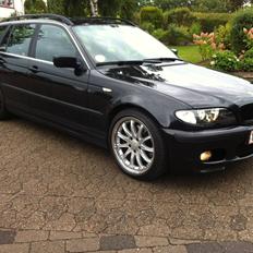 BMW 330d 204hk 6g Touring Edition Exclusive