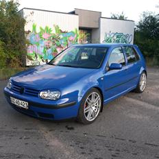 VW Golf 4