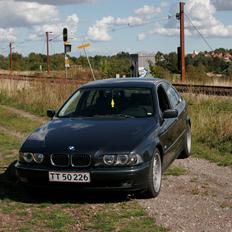 BMW E39 535i V8