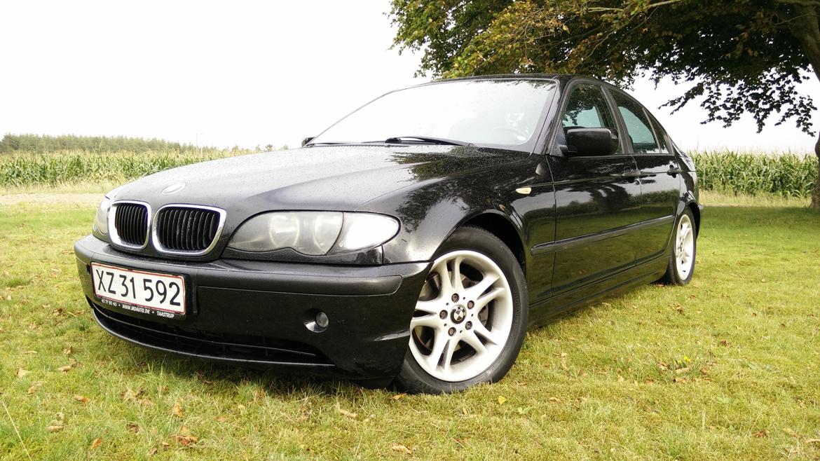 BMW 320d billede 1