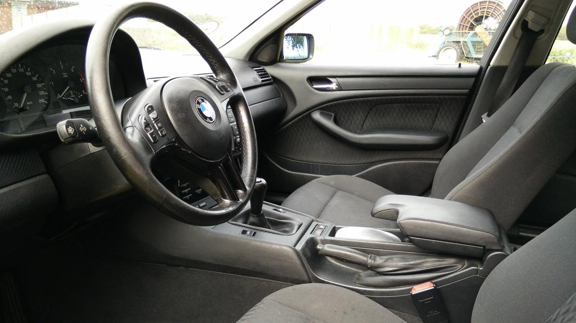 BMW 320d billede 26