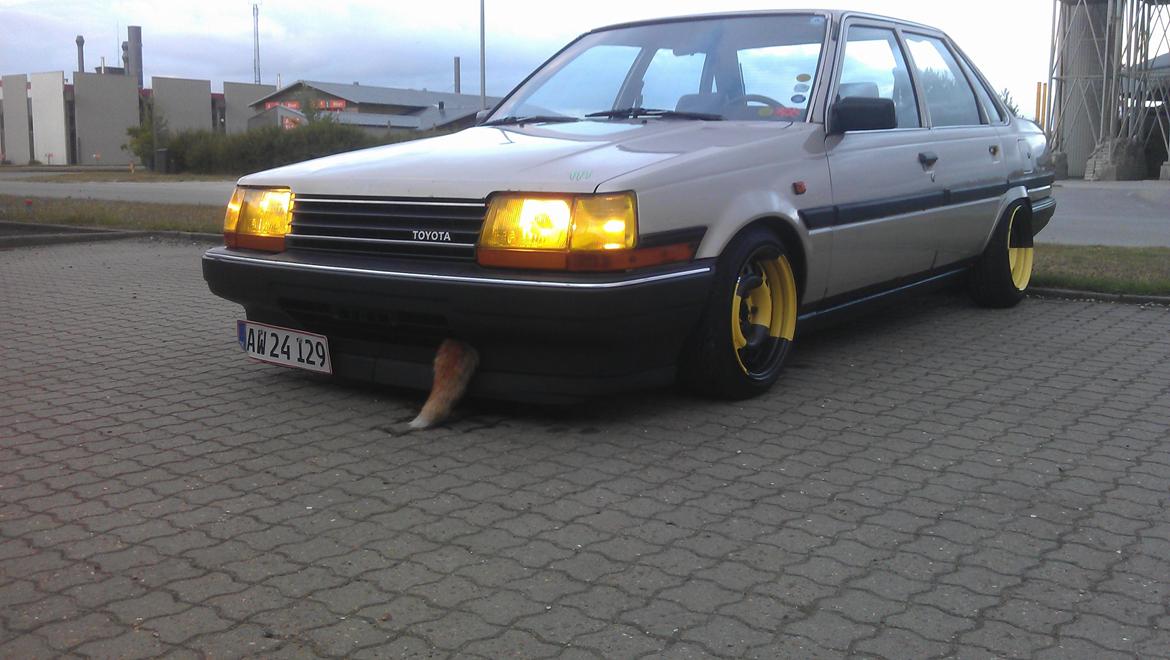 Toyota Carina II LOWRIDER billede 5