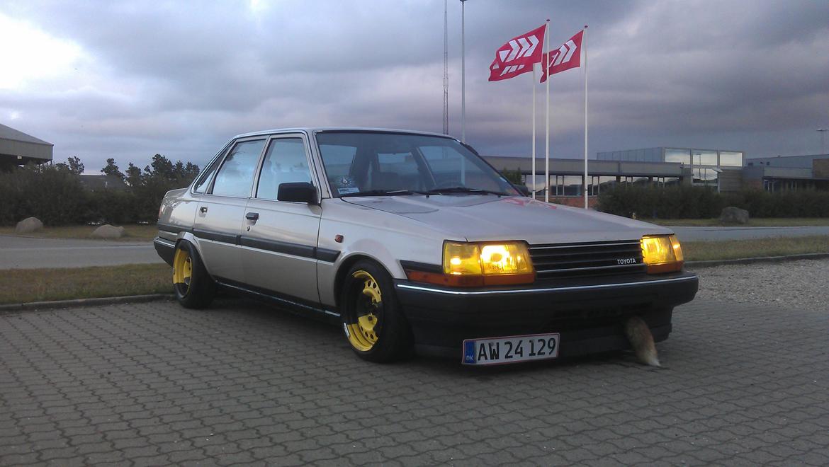 Toyota Carina II LOWRIDER billede 4