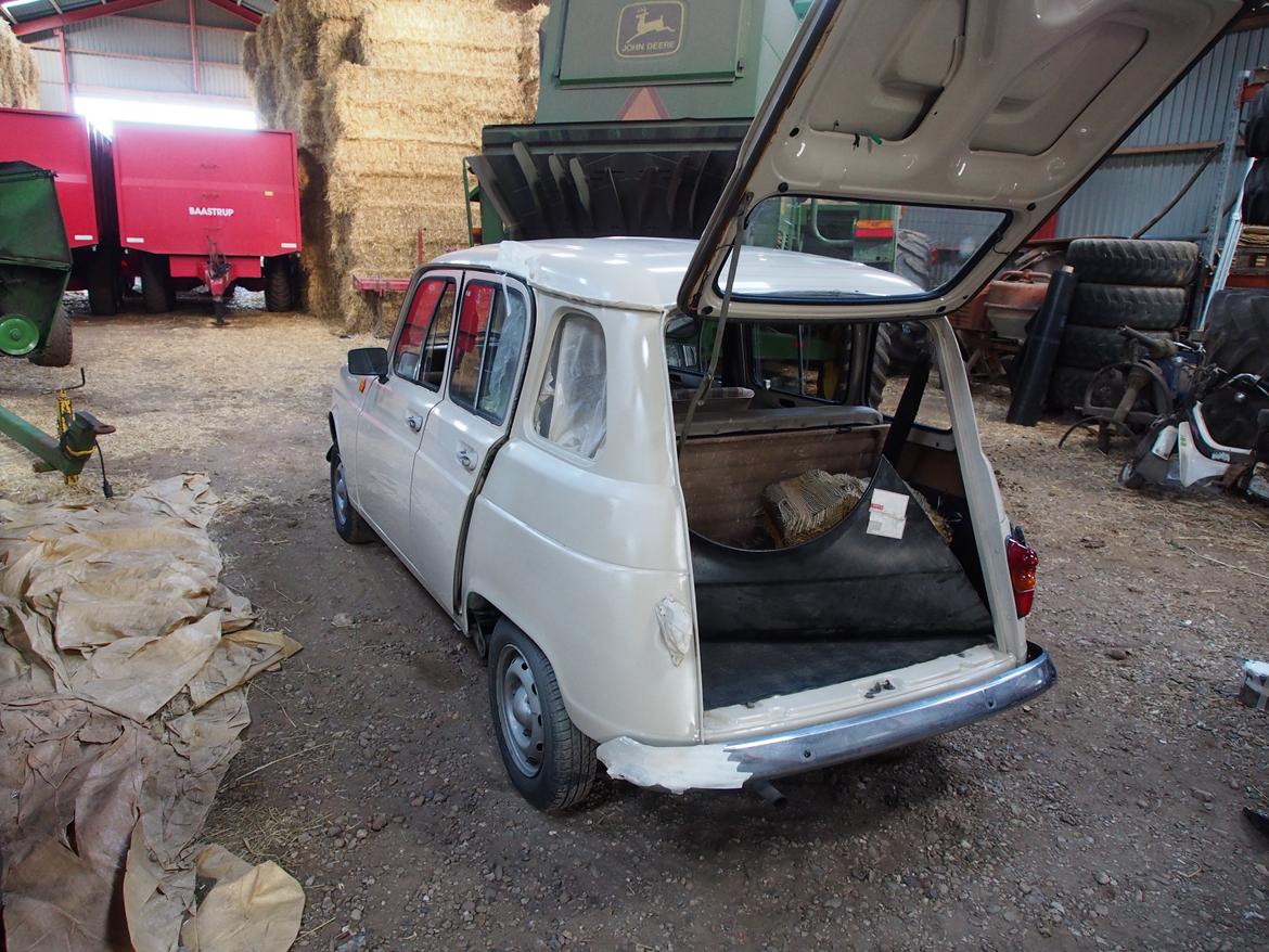 Renault 4TL - Malekabine i svigerfars lade billede 11