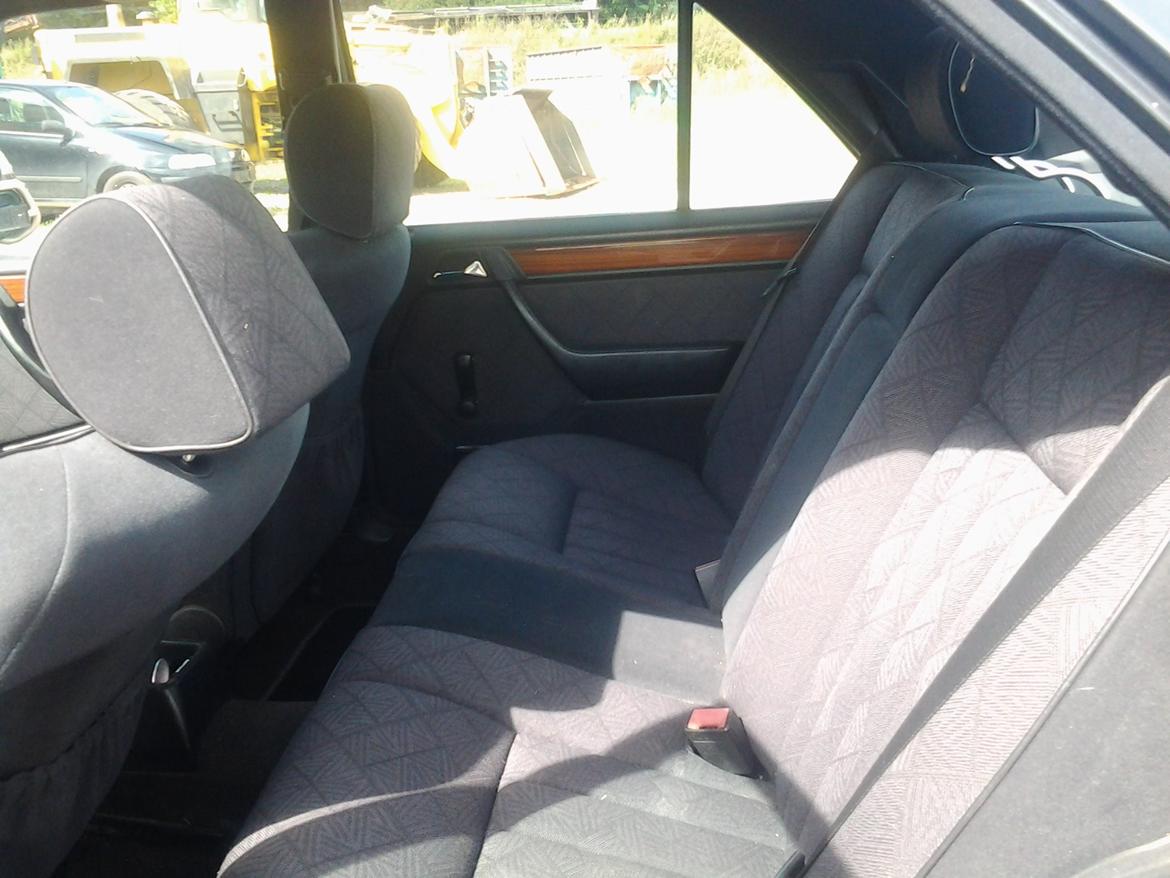 Mercedes Benz E 300 D billede 6