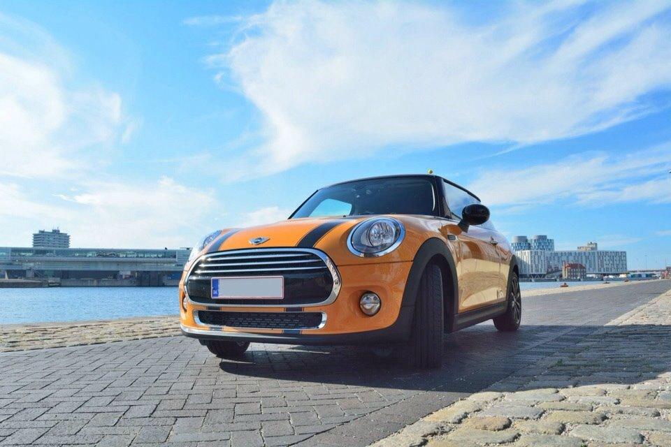 Mini Cooper F56 billede 1