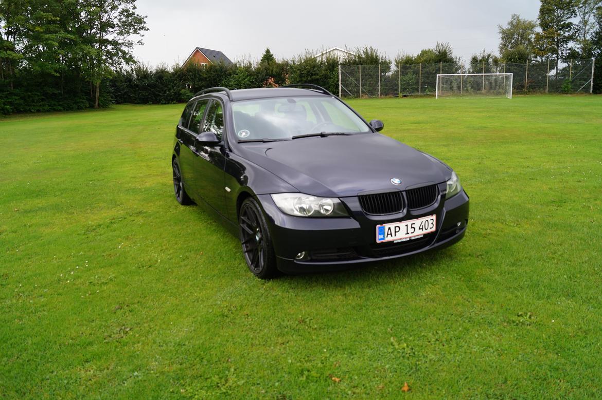 BMW 320D E91 #Solgt# billede 1