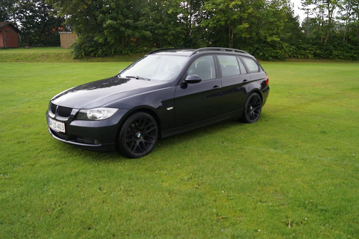 BMW 320D E91 #Solgt# billede 9