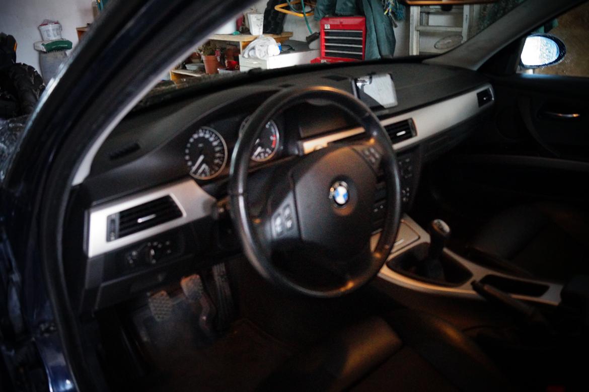 BMW 320D E91 #Solgt# billede 10