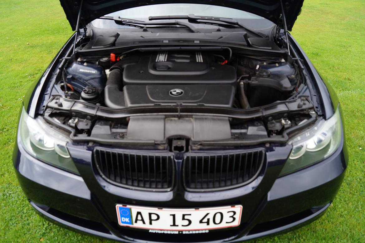 BMW 320D E91 #Solgt# billede 18