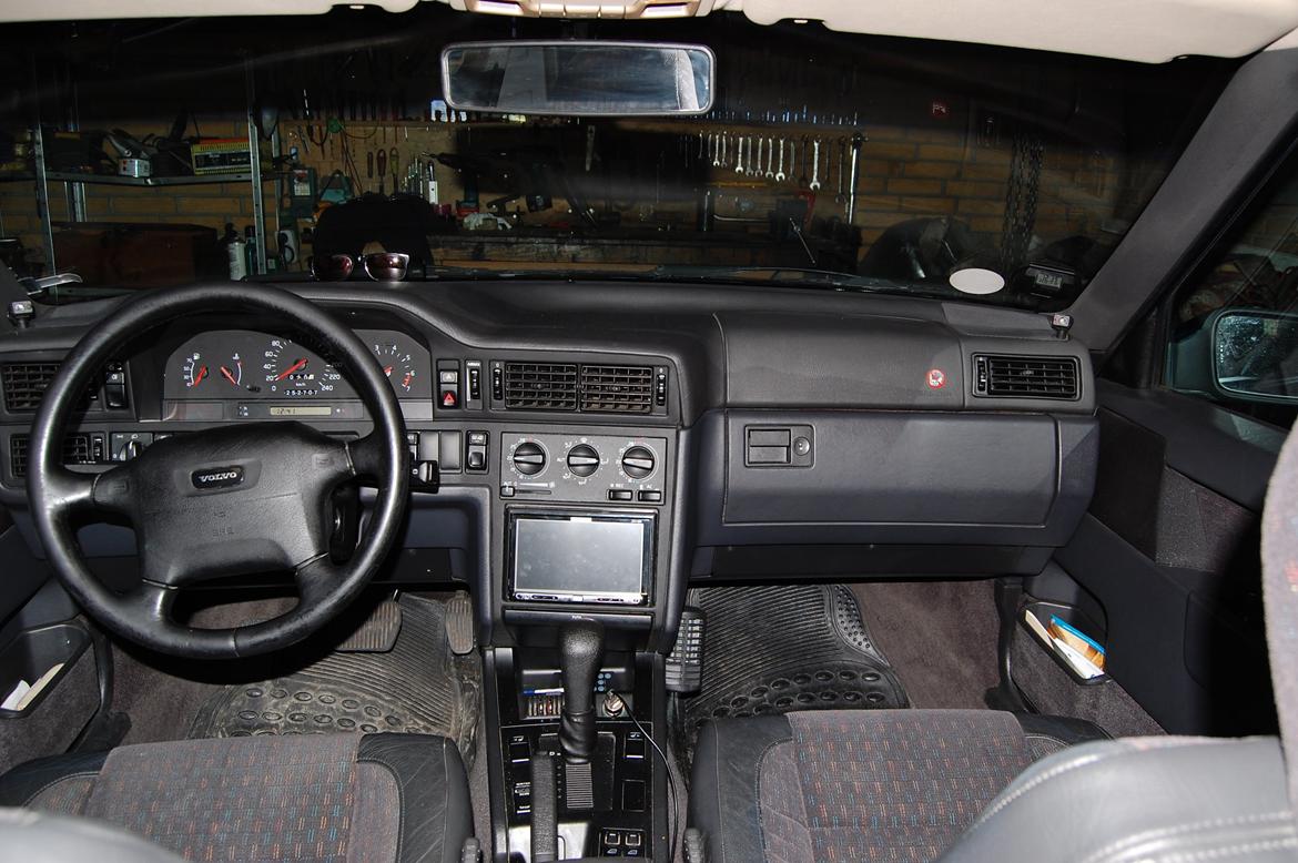 Volvo 850 stc. 2,5 SE - Dejlig førerplads. billede 18