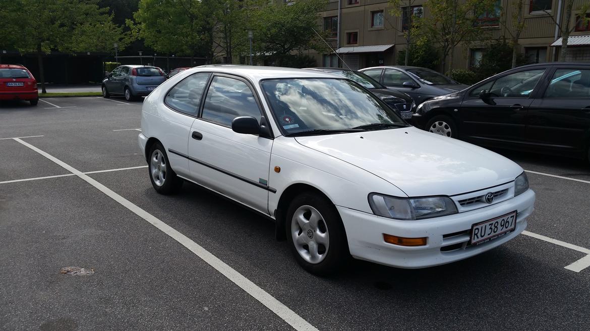 Toyota Corolla E10 1,3 Xli billede 2
