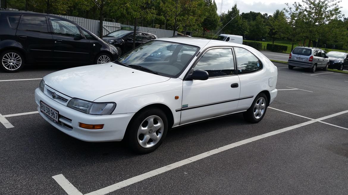 Toyota Corolla E10 1,3 Xli billede 1