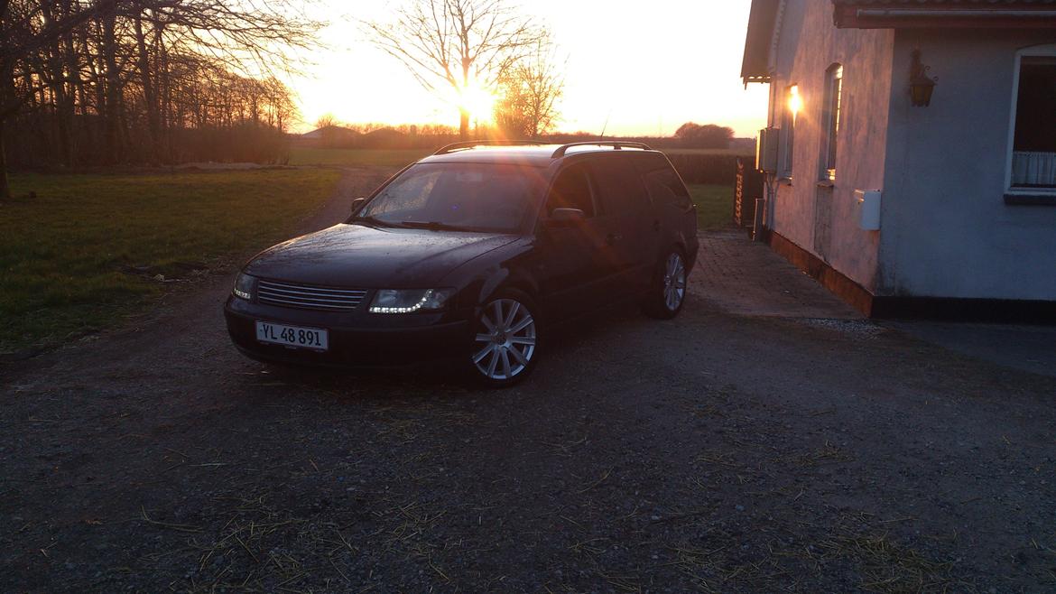 VW Passat (Totalskadet) billede 22