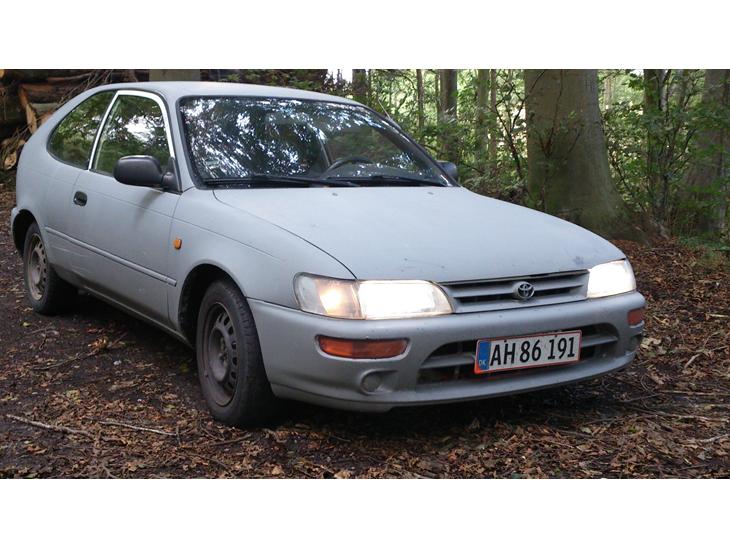 {{currentPhoto.altText}} billede {{currentPhoto.number}}