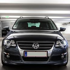 VW Passat Variant R-Line