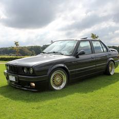 BMW SOLGT E30 328i M-Tech II